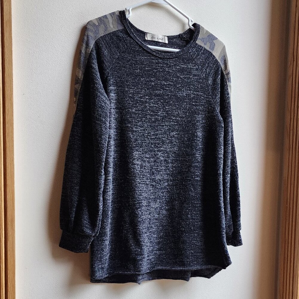 Lime & Chili Dark Gray/Camo Scoop Neck Jersey Size Large